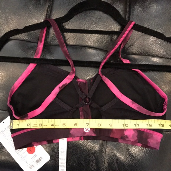 Lululemon Sweaty Endeavors Sports bra - Picture 6 of 6